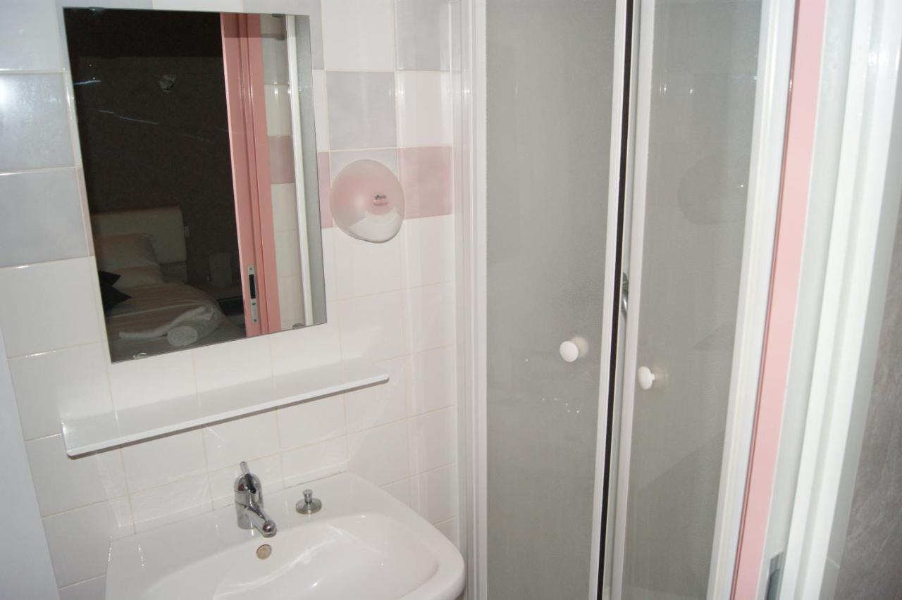 Relais Du Prieure Hotel Le Magny  ภายนอก รูปภาพ